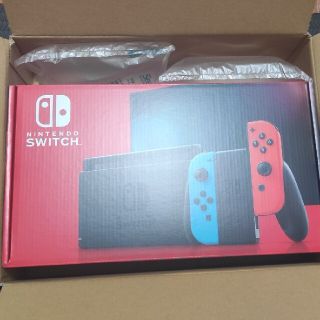 ニンテンドースイッチ(Nintendo Switch)の★新品★ニンテンドースイッチ　ネオンブルー(家庭用ゲーム機本体)