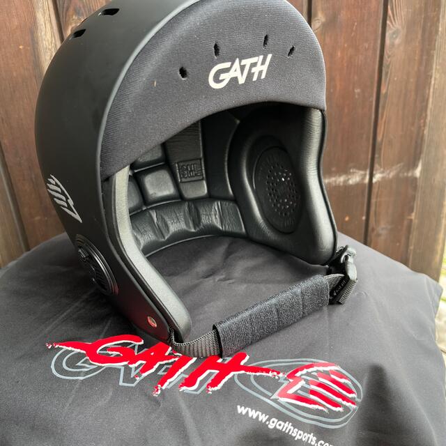 GATH  SPORTS HEADGEAR