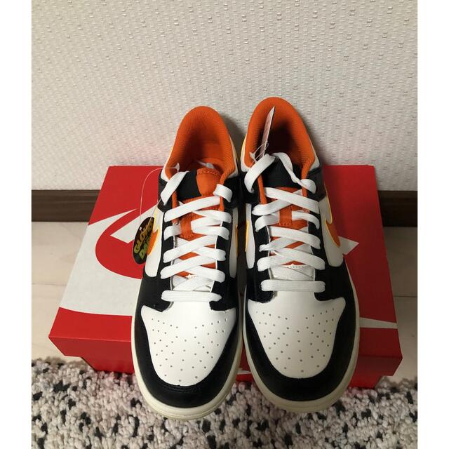 NIKE(ナイキ)のNike GS Dunk Low PRM Halloween　24cm メンズの靴/シューズ(スニーカー)の商品写真