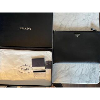 Prada サフィアーノレザー　美中古　クラッチバッグ