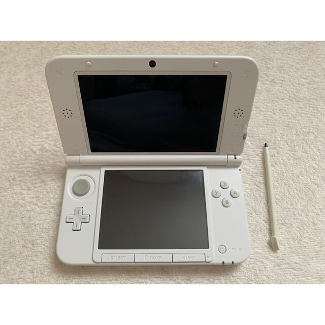 Nintendo 3DS LL ホワイト ゲームソフト4点-