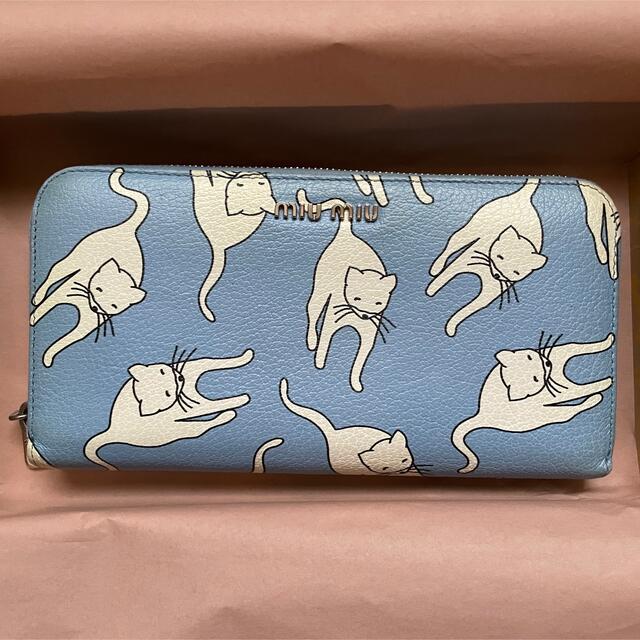 ミュウミュウ　miumiu 猫　長財布