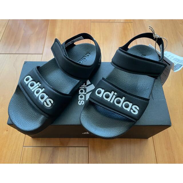 新品　adidas サンダル