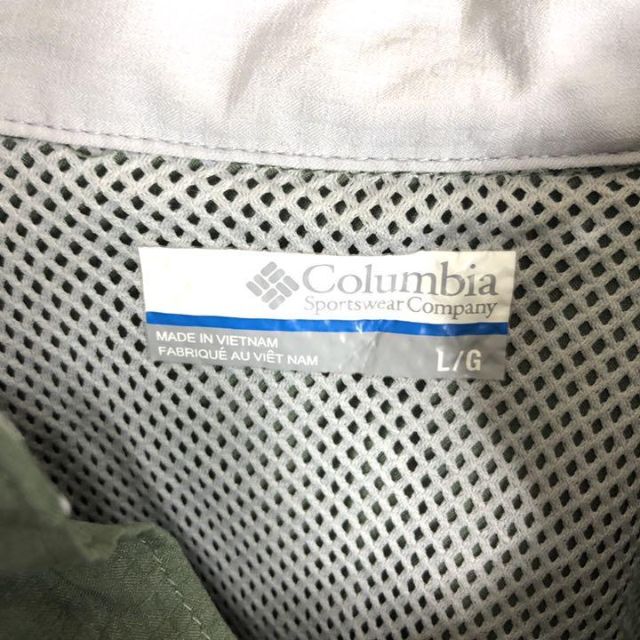 Columbia(コロンビア)のコロンビア☆フィッシングシャツ ゆるだぼ古着企業刺繍ロゴワンポイントロゴ x48 メンズのトップス(シャツ)の商品写真