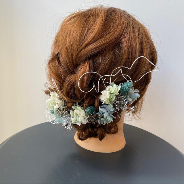 プリザーブドフラワー  髪飾り　七五三　成人式 ハンドメイドのウェディング(ヘッドドレス/ドレス)の商品写真
