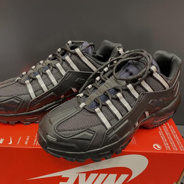 NIKE AIR MAX 95 NDSTRKT AM 95