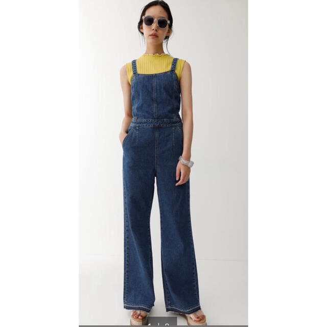 moussy(マウジー)のお値下げ！！moussy BACK TIE DENIM JUMPSUIT レディースのパンツ(サロペット/オーバーオール)の商品写真