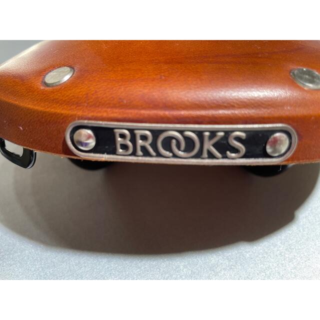 Brooks(ブルックス)のBrooksブルックス　B17レザーサドル 未使用品 スポーツ/アウトドアの自転車(パーツ)の商品写真