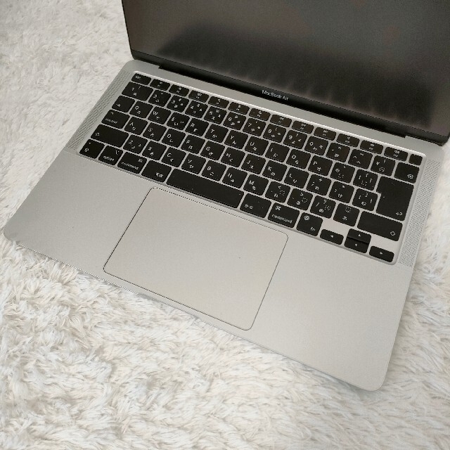 Apple(アップル)の美品✨ Macbook Air M1チップ 2020 13インチ スマホ/家電/カメラのPC/タブレット(ノートPC)の商品写真
