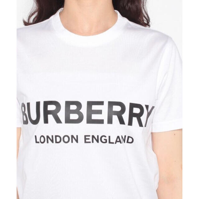 BURBERRY(バーバリー)のバーバリー　Tシャツ　BTSテテ着用　新品未使用タグ付き レディースのトップス(Tシャツ(半袖/袖なし))の商品写真