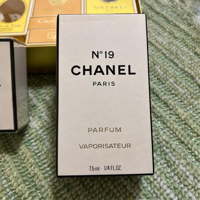 CHANEL(シャネル)のCHANEL NO.19  コスメ/美容の香水(香水(女性用))の商品写真