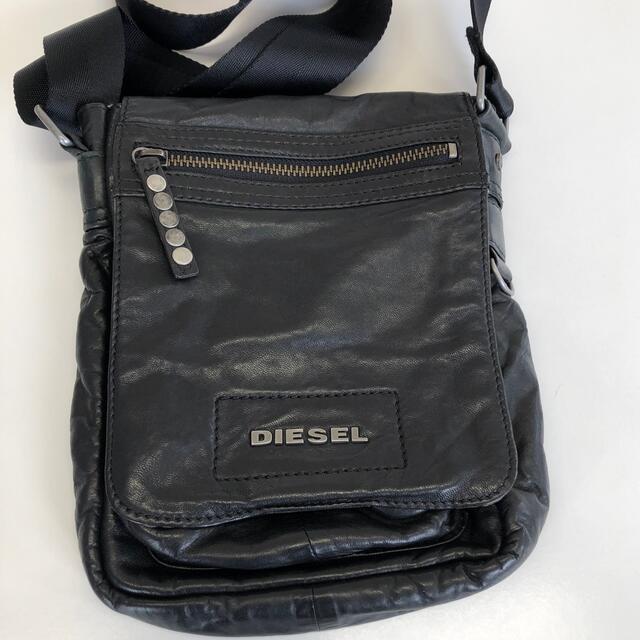 DIESEL(ディーゼル)の★レア★ ディーゼル DIESEL　ショルダーバッグ　 鞄　本革レザー　ブラック メンズのバッグ(ショルダーバッグ)の商品写真