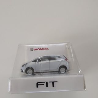 ホンダ(ホンダ)のＨＯＮＤＡ　FIT LEDカーキーホルダー(キーホルダー)