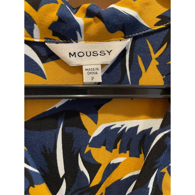 moussy(マウジー)のzoey様半袖シャツ レディースのトップス(シャツ/ブラウス(半袖/袖なし))の商品写真