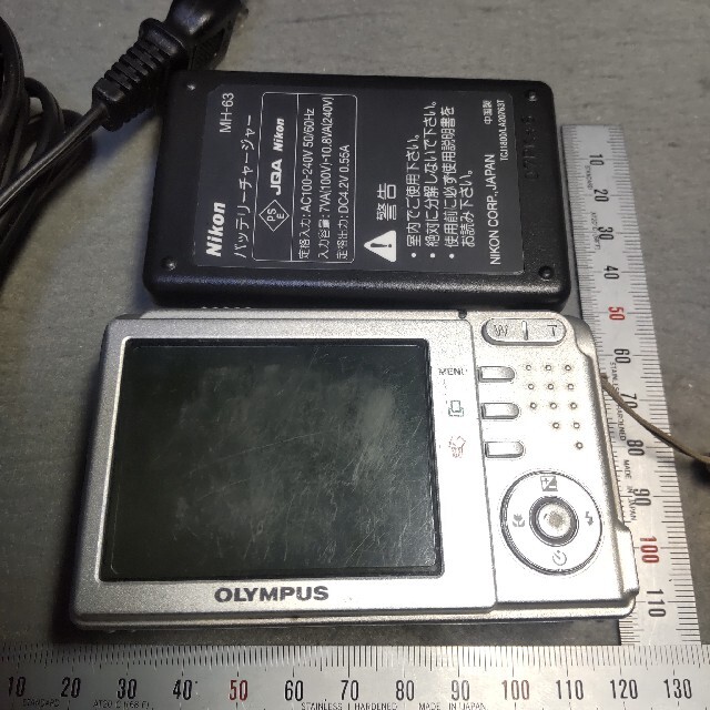 オリンパス FE-150 バッテリー 充電器 動作確認 500万画素 5メガ オリンパス FE-150 バッテリー 充電器 動作確認 500万画素 5メガ