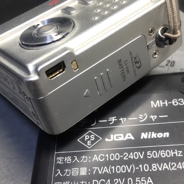 オリンパス FE-150 バッテリー 充電器 動作確認 500万画素 5メガ オリンパス FE-150 バッテリー 充電器 動作確認 500万画素 5メガ