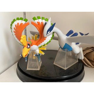 立体ポケモン図鑑 ルギアホウオウ