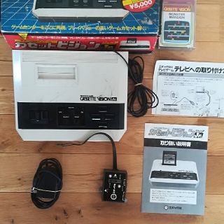 エポック(EPOCH)のカセットビジョンJr.(家庭用ゲーム機本体)