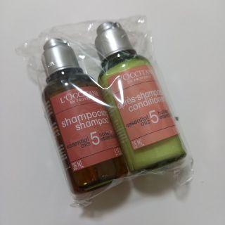 ロクシタン(L'OCCITANE)のL'OCCITANE　シャンプー　トリートメント(シャンプー/コンディショナーセット)