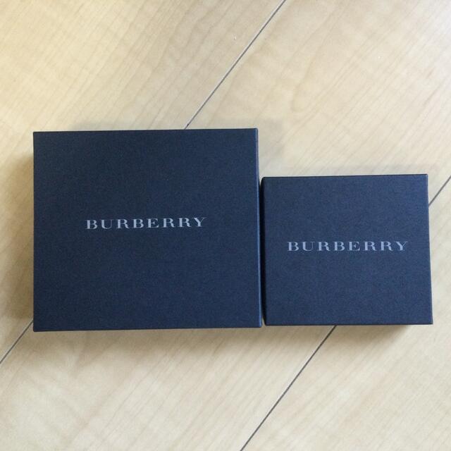 BURBERRY(バーバリー)の【オマケ付きで3箱】バーバリー　空き箱 インテリア/住まい/日用品のインテリア小物(小物入れ)の商品写真