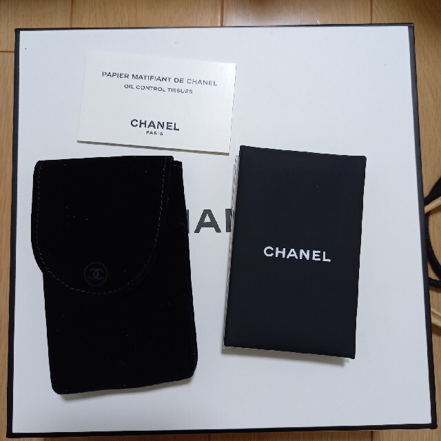 CHANEL(シャネル)のCHANEL　ミラー　あぶらとり紙 レディースのファッション小物(ミラー)の商品写真