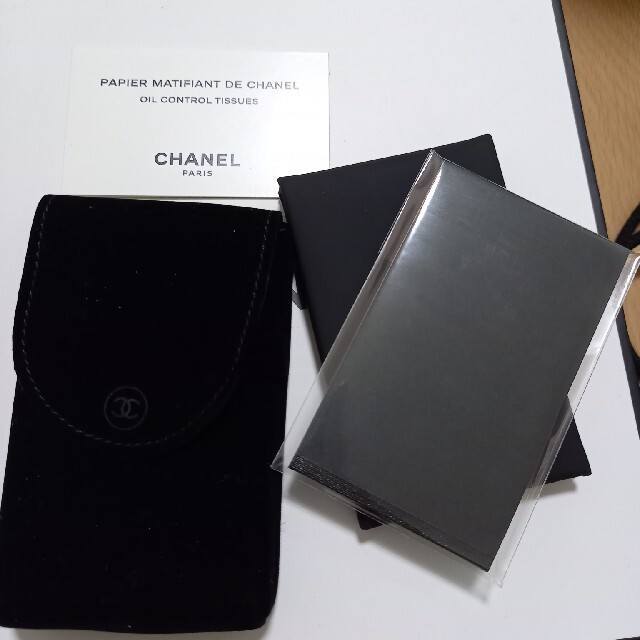 CHANEL(シャネル)のCHANEL　ミラー　あぶらとり紙 レディースのファッション小物(ミラー)の商品写真