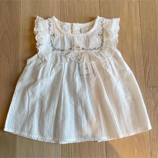 cottoli コトリ 木馬 カラミレース切り替えブラウス 95 キッズ/ベビー/マタニティのキッズ服女の子用(90cm~)(Tシャツ/カットソー)の商品写真