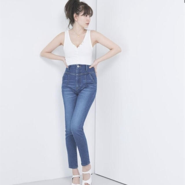 Her lip to(ハーリップトゥ)のParis High Rise Jeans レディースのパンツ(スキニーパンツ)の商品写真