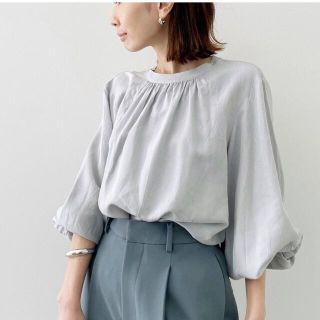 アパルトモンドゥーズィエムクラス(L'Appartement DEUXIEME CLASSE)のL'Appartement  c/n gather blouse (シャツ/ブラウス(長袖/七分))