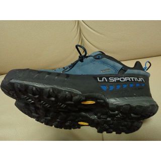 スポルティバ(LA SPORTIVA)のk3様専用スポルティバ  TX5 MID サイズ 43(登山用品)