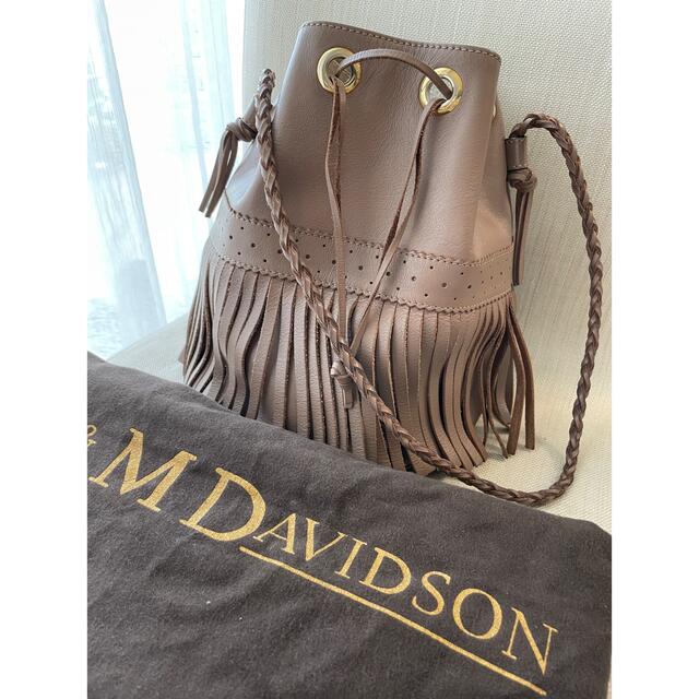 J&M DAVIDSON(ジェイアンドエムデヴィッドソン)のJ&M Davidson ❤️ カーニバル M ショルダーバッグ ベージュピンク レディースのバッグ(ショルダーバッグ)の商品写真