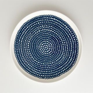 マリメッコ(marimekko)の廃盤◇マリメッコ Siirtolapuutarha 20cm プレート ネイビー(食器)