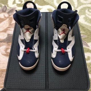 ナイキ(NIKE)のAIR JORDAN 6 RETRO(スニーカー)