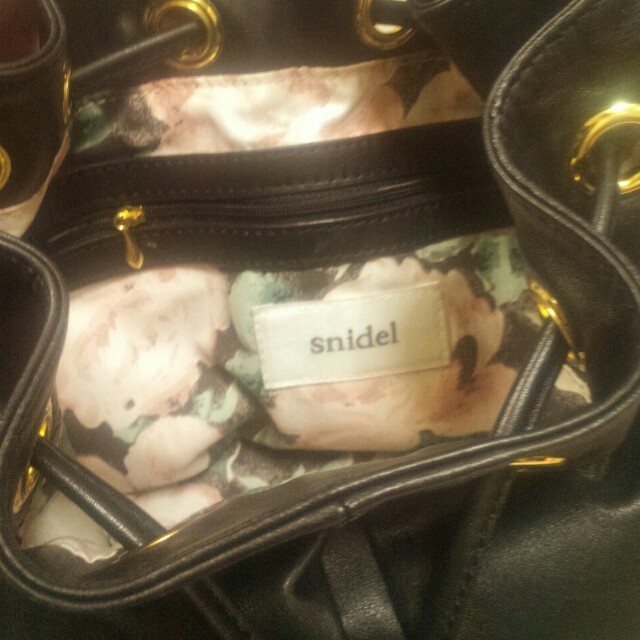 SNIDEL(スナイデル)のsnidelショルダーバッグ レディースのバッグ(ショルダーバッグ)の商品写真
