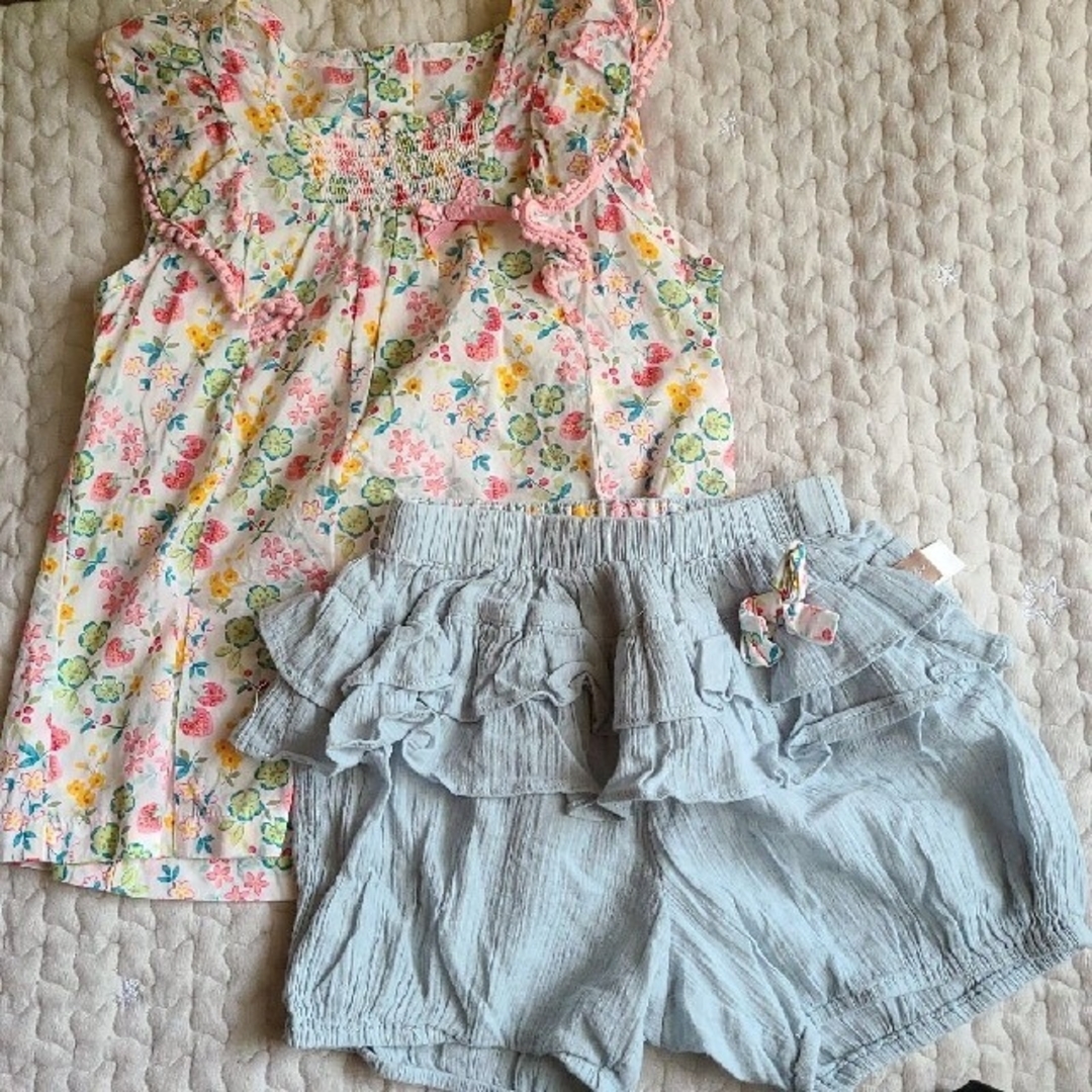 デイブアンアンドベラ　セットアップ　100 キッズ/ベビー/マタニティのキッズ服女の子用(90cm~)(Tシャツ/カットソー)の商品写真