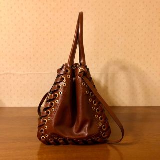 ★美品★マークジェイコブス レザートートバッグ ゴールドリングスタッズ ★美品★マークジェイコブス レザートートバッグ ゴールドリングスタッズ
