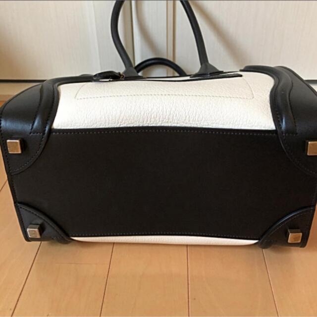 celine(セリーヌ)のセリーヌ　ラゲージ　マイクロ　希少カラー レディースのバッグ(ハンドバッグ)の商品写真