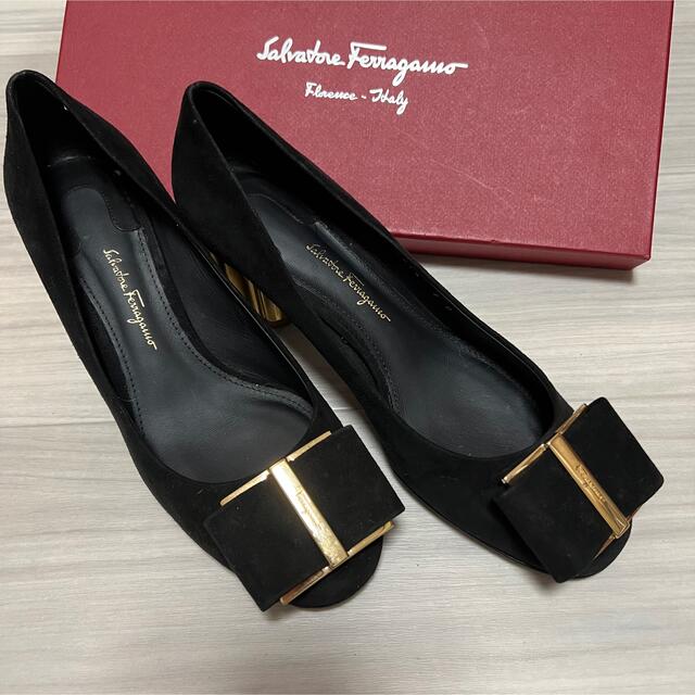 Salvatore Ferragamo(サルヴァトーレフェラガモ)のFerragamo シューズ　15日まで値下げ レディースの靴/シューズ(ハイヒール/パンプス)の商品写真