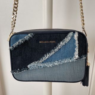 マイケルコース(Michael Kors)のマイケルコース　バッグ(ショルダーバッグ)