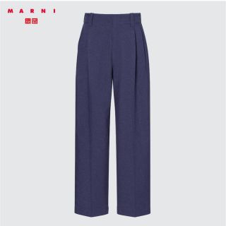 ユニクロ(UNIQLO)のユニクロ　マルニ　ワイドフィットタックパンツ　Sサイズ(その他)