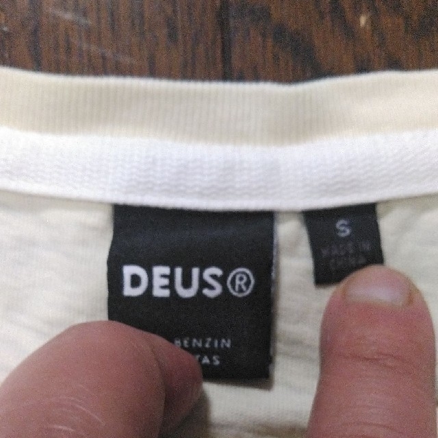 Deus ex Machina(デウスエクスマキナ)のDEUS BANKS TES tcss　ロンハーマン　Tシャツ　S メンズのトップス(Tシャツ/カットソー(半袖/袖なし))の商品写真