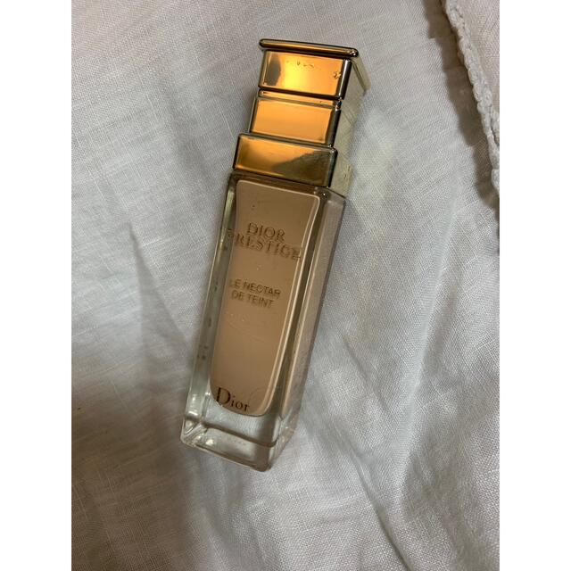 Dior プレステージ ルネクタードゥタン ファンデーション