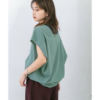 ケービーエフ(KBF)の【BLUEGREEN】バイカラーステッチトップス(カットソー(長袖/七分))