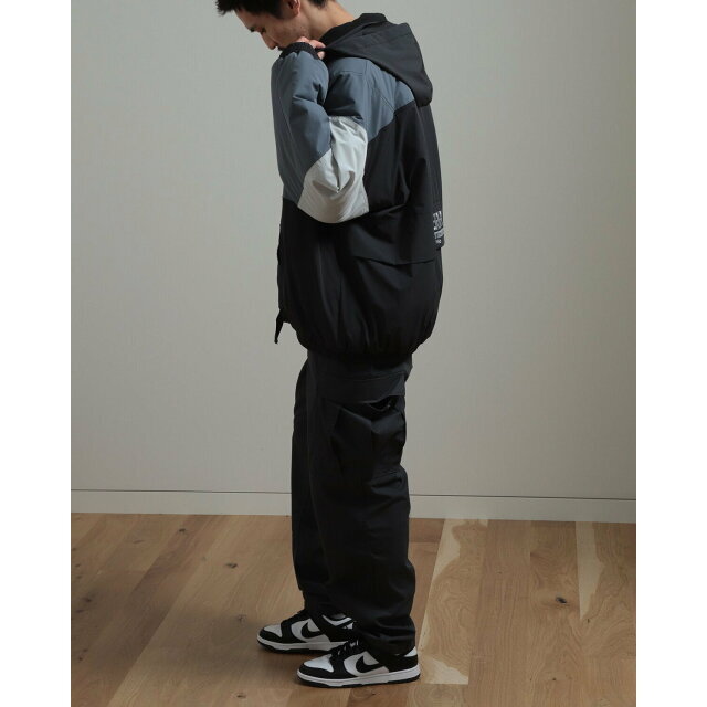 BEAMS(ビームス)の【GREY】GERRY * BEAMS HEART / 中綿 フード ジャケット メンズのジャケット/アウター(ブルゾン)の商品写真