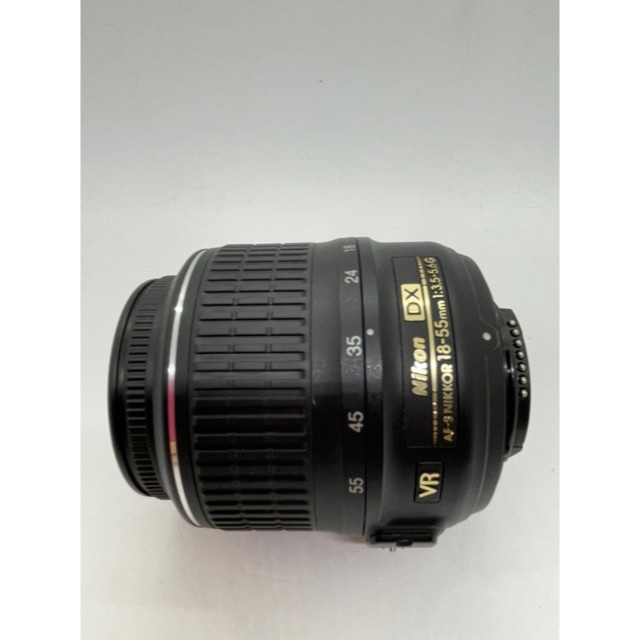 Nikon(ニコン)のAF-S DX 18-55mm f3.5-5.6G VRフード付き#38 スマホ/家電/カメラのカメラ(レンズ(ズーム))の商品写真