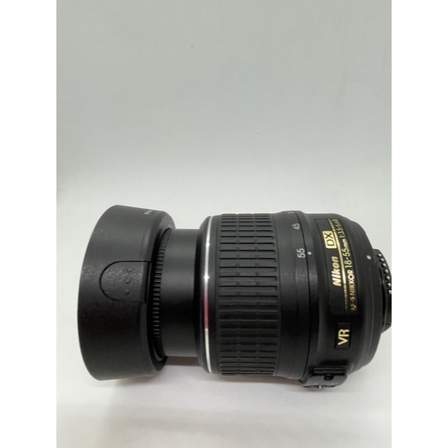 Nikon(ニコン)のAF-S DX 18-55mm f3.5-5.6G VRフード付き#38 スマホ/家電/カメラのカメラ(レンズ(ズーム))の商品写真