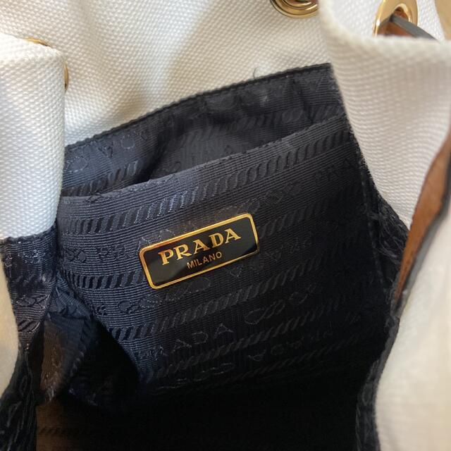 PRADA(プラダ)のPRADA　プラダ　プラージュ　ウィッカー　カゴバッグ　ハンドショルダー レディースのバッグ(ショルダーバッグ)の商品写真