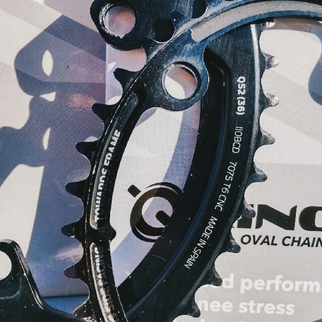 楕円チェーンリング ROTOR Q RINGS/ アウターインナー2枚セット