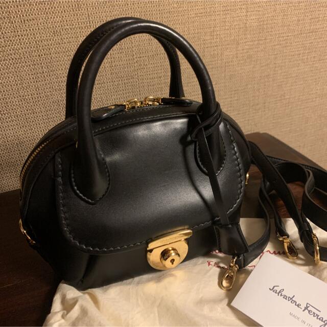 種類豊富な品揃え Salvatore Ferragamo フェラガモバッグ フィアンマ