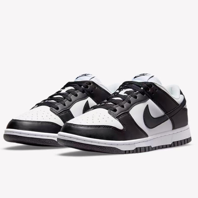 NIKE(ナイキ)のNikeWMNS Dunk Low Next Nature WhiteBlack レディースの靴/シューズ(スニーカー)の商品写真